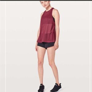 Lululemon Miles Ahead Tank in Ruby Red Size 6 Excellent Condition No Flaws
